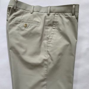 MEN’S PETER MILLAR GOLF SHORTS (SZ 34)